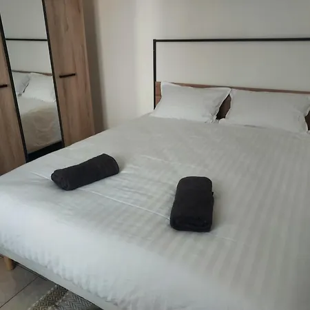 Apartment Petite Maison